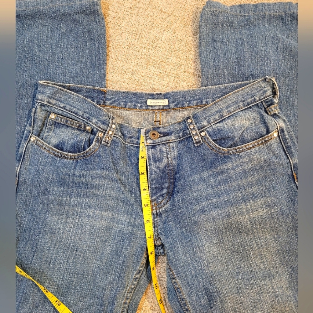 Guess Jeans - Picture 2 of 7